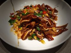 -新荣记(BFC外滩金融中心店)