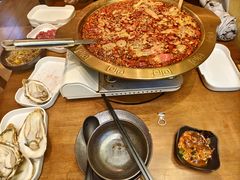 -天成·潮州牛肉脆肉鱼生蚝自助火锅