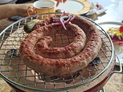 俄罗斯特色盘肠-魅力边城旋转餐厅