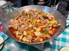 -昱龙大盆牛蛙馆(三兴街总店)