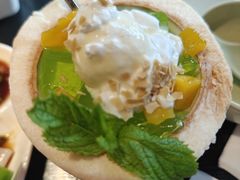 -蝴蝶里·粤菜·点心(滨江龙湖店)