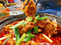 -李双猪·小龙虾·烧烤·羊肉煲(乐山店)
