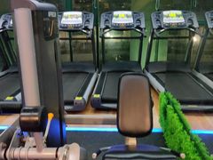 -金港健身游泳(水围店)