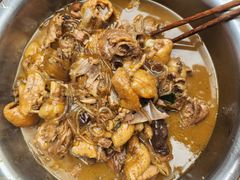 -鱼窝棚柴火铁锅炖(富山屯店)