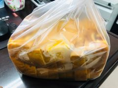 橙香吐司-沁屋面包店(人民东路店)