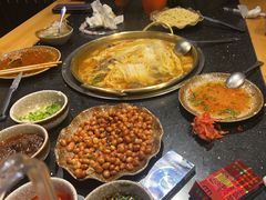 -顶顶汤火牛排火锅·经典铜锅涮肉