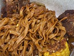 -内蒙焖面大盆骨餐馆(山大路店)