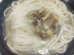 -小倪羊肉米线馆