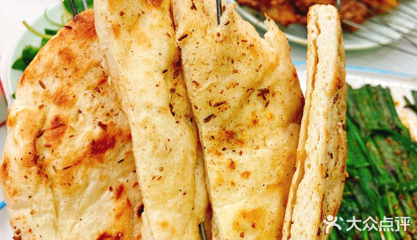 三十多年的烧烤老店,大粒的孜然撒料很够味!