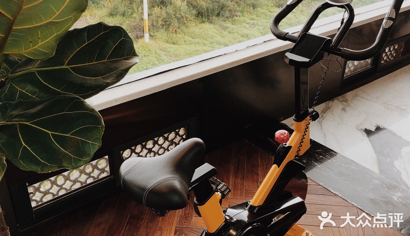 过去玩的姐妹一定要去打卡天空之镜哦！