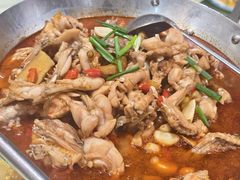 -昱龙大盆牛蛙馆(三兴街总店)