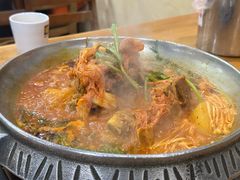 -喇喇排骨火锅·传统韩式脊骨汤(望京西园总店)