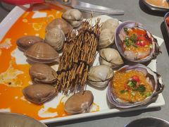 -围炉肉舍•炭烤活鳗•丹东海鲜烤肉(步行街店)