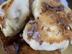 -丁红照水煎包胡辣汤