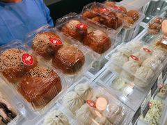-白玉兰食品(中山公园龙之梦店)
