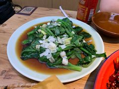 -先启半步颠小酒馆(虹桥龙湖天街店)