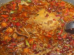 -麻六记(凤凰汇店)