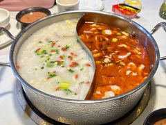 -德林酸菜鱼火锅(南丹店)