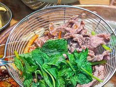 -洱火云南酸菜牛肉火锅(石景山当代商城店)