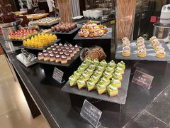 -上海西藏大厦万怡自助餐厅(徐汇店)