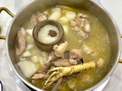 -朴小妹人参鸡汤火锅(长白山万达店)