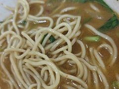 -叶伟胡辣壳面(两路口店)