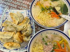 -长人馄饨铺(解放街店)