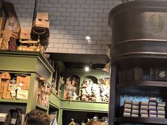 -九又四分之三站台哈利波特商店