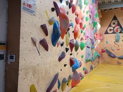 -问山MountQuest攀岩馆