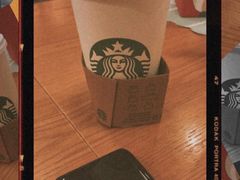 -星巴克(青岛佳世客店)