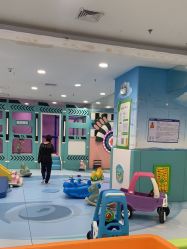 -孩子王童乐园(唐山万达广场店)