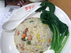 -蓉李记成都名小吃(武汉菱角湖万达店)