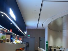 -涨巢·潮玩水疗局