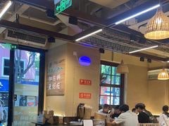 -云阿蛮云南生烫牛肉米线(奉贤路店)