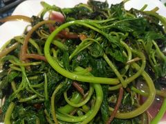 -瑞丰园庭院餐厅·白族传统家常菜