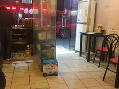 -小胡子烧烤(江汉路店)