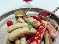 煎肠拼盘-马克西姆俄罗斯餐厅(通亚街店)