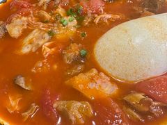 -东口码头·烧鸽子·鱼头泡饼·地方菜(金鹰悦城店)