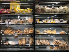 -绿叶子超市(公园大道店)