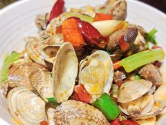 -二孃鸡爪爪(东风路总店)