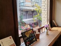 -嘉华鲜花饼·现烤(昆明老街店)