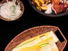 -三出山火锅(南京万象天地店)