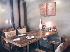 -HIGH FIVE哈福手工汉堡(桂林路店)