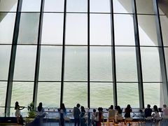 -抱抱地球咖啡馆(国家海洋博物馆店)