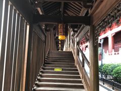 -绳金塔