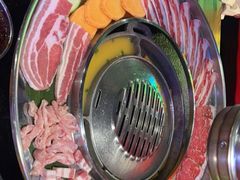 -哈哈碳都·牛肋条无限自助烤肉(宝龙店)