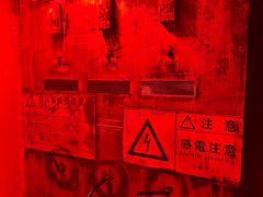 -荒岛实景沉浸密室(江汉路1店)