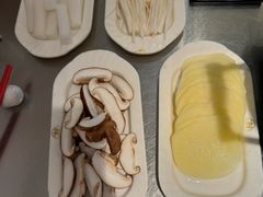 -潮界(凯德晶萃店)