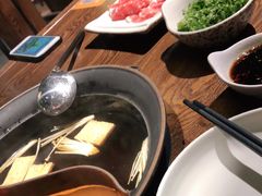 -呷哺呷哺(松江开元店)