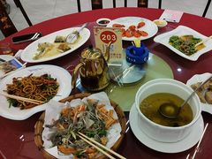 -云顶山庄·粤菜·农家菜(共和店)